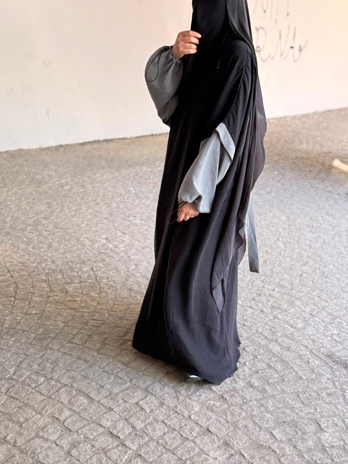 MAHİ ABAYA